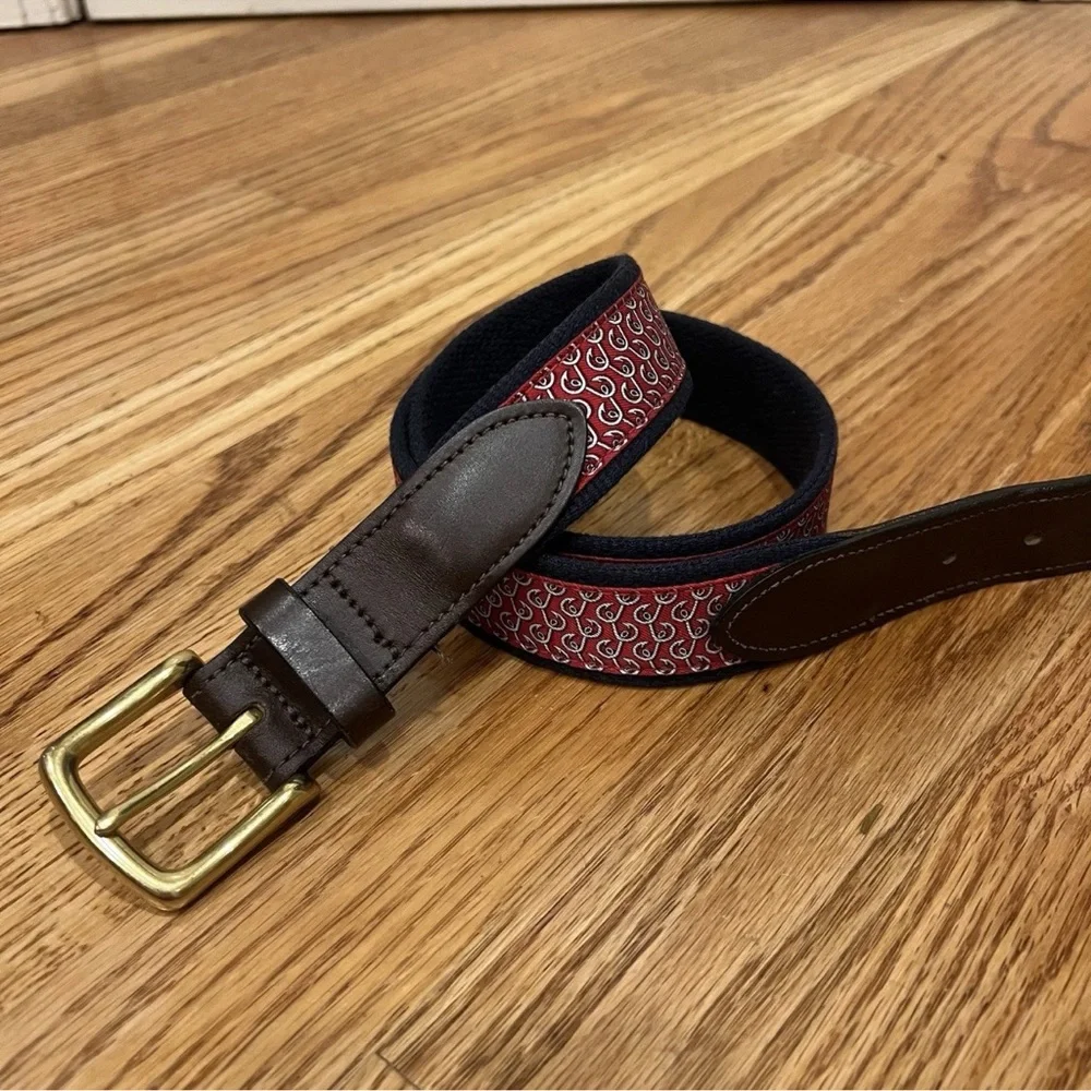 Vineyard Vines Fish Hook Belt Size 34 Preppy Fishing Men’s Ribbon Belt Leather